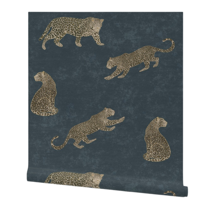 Moody cheetah wallpaper in navy blue with textured tadelakt background